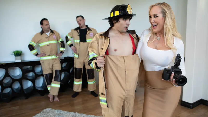 Brandi Love – O Bombeiro Escolhido